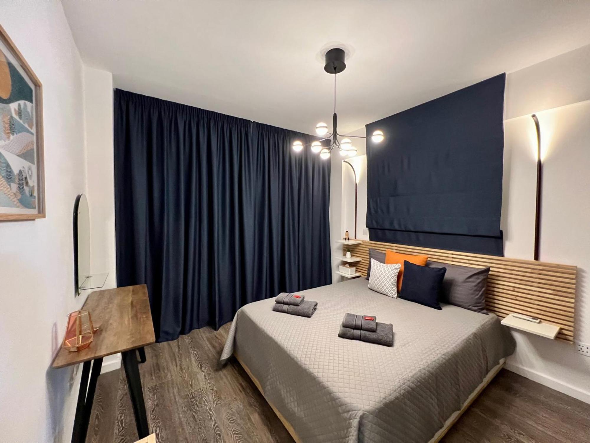 Fat Cow Apartments ลาร์นาคา ภายนอก รูปภาพ