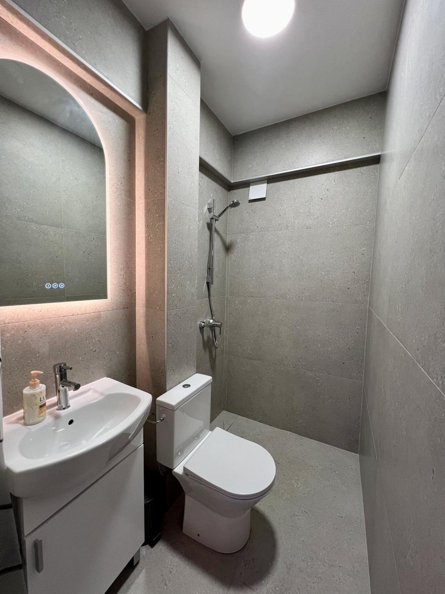 Fat Cow Apartments ลาร์นาคา ภายนอก รูปภาพ
